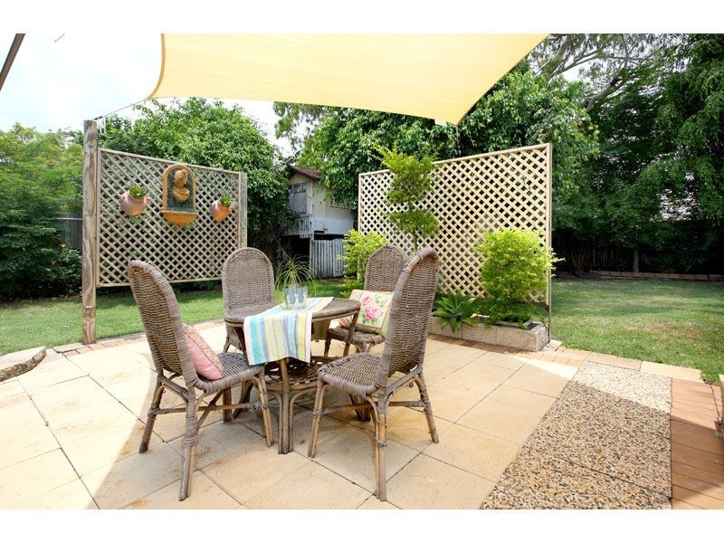 247 Whitehill Road, Raceview QLD 4305