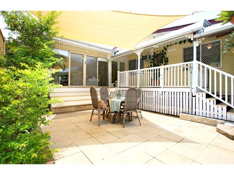 247 Whitehill Road, Raceview QLD 4305