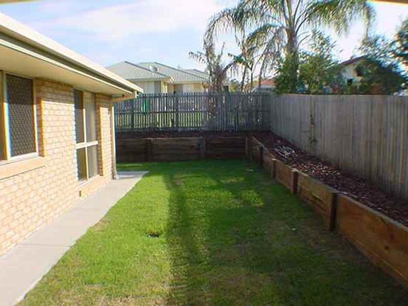 Flinders View QLD 4305