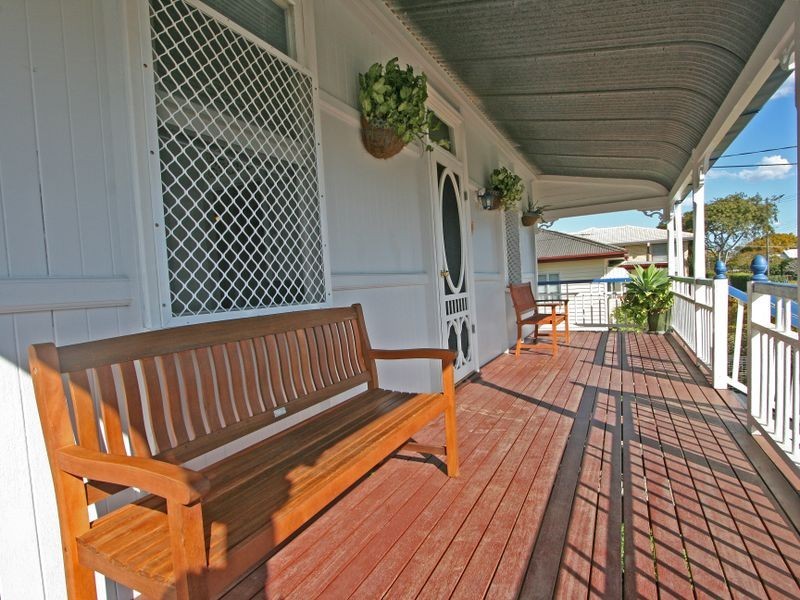 25 Alexandra Street, Booval QLD 4304