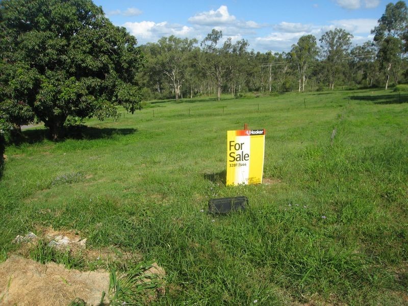 Armani Court Chanel Court Dior Place, Wulkuraka QLD 4305