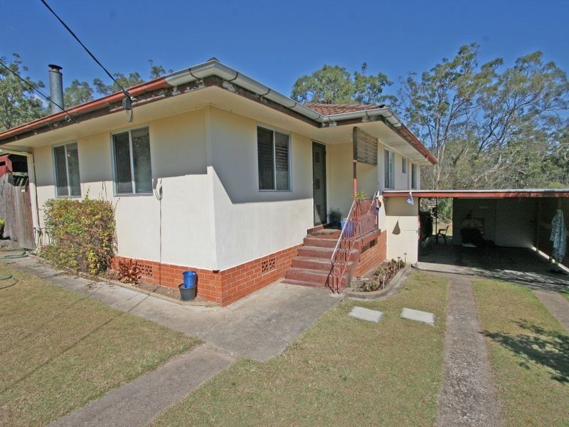 33 Dorsey Crescent, Bundamba QLD 4304