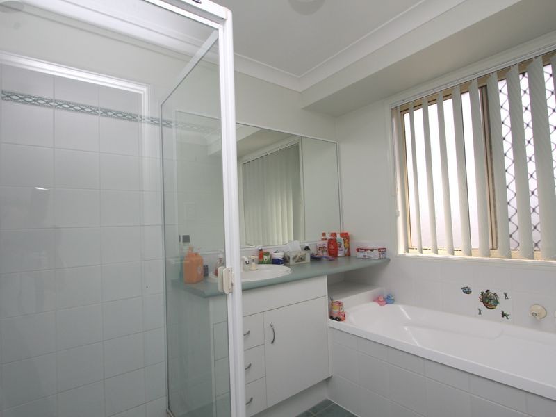 4 Ellie Court, Yamanto QLD 4305