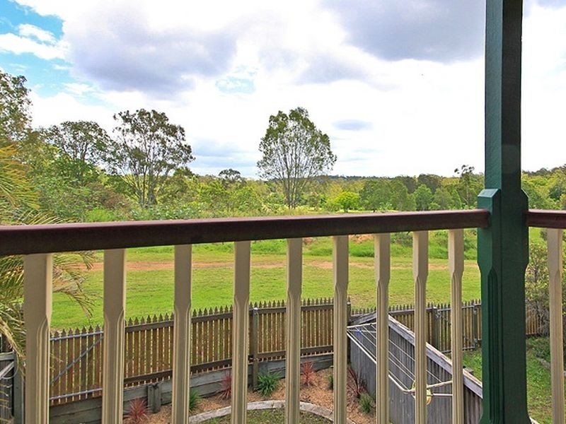 4/302 College Road, Karana Downs QLD 4306