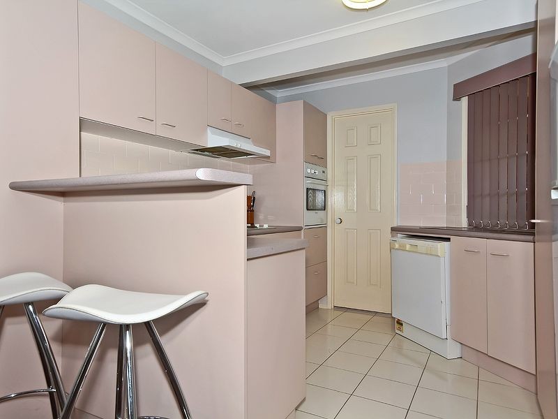 4/302 College Road, Karana Downs QLD 4306