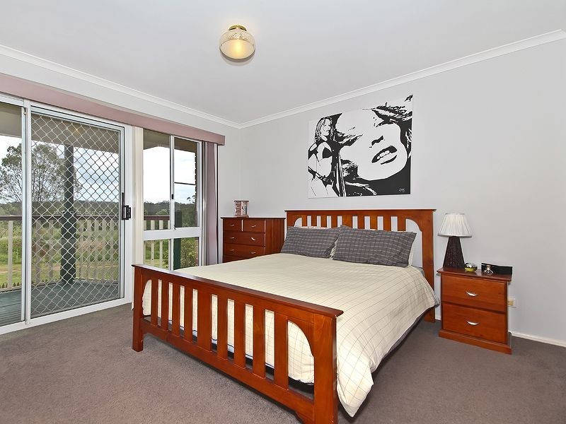 4/302 College Road, Karana Downs QLD 4306