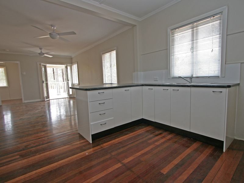 21a Bond Court, Kensington Grove QLD 4341