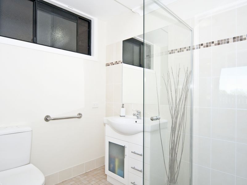 7 Lloyd George Street, Eastern Heights QLD 4305