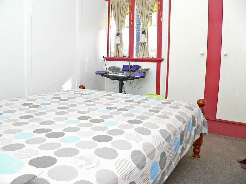 3 Wellington Street, Brassall QLD 4305