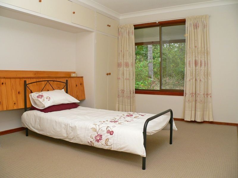 33 Oxley Drive, Barellan Point QLD 4306