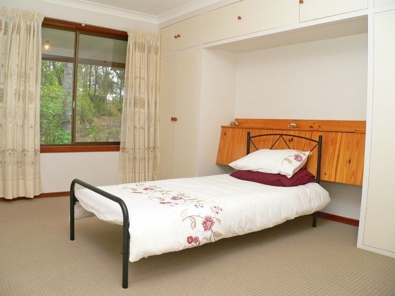 33 Oxley Drive, Barellan Point QLD 4306