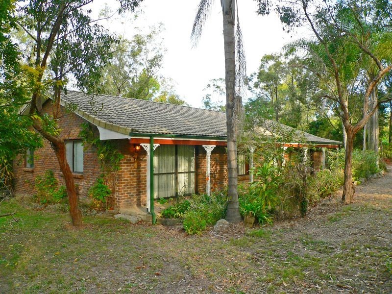 33 Oxley Drive, Barellan Point QLD 4306