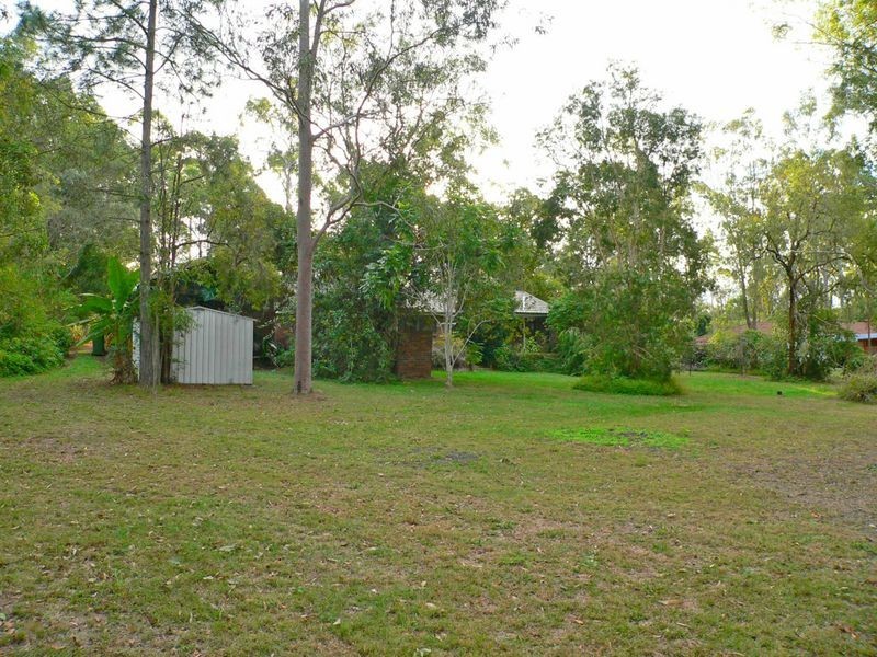 33 Oxley Drive, Barellan Point QLD 4306