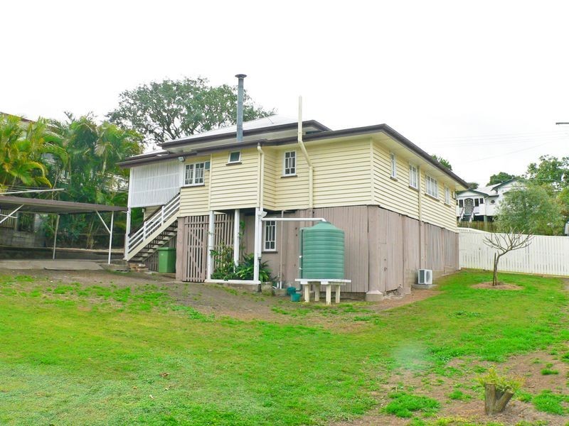 9 Birdwood Street, North Ipswich QLD 4305