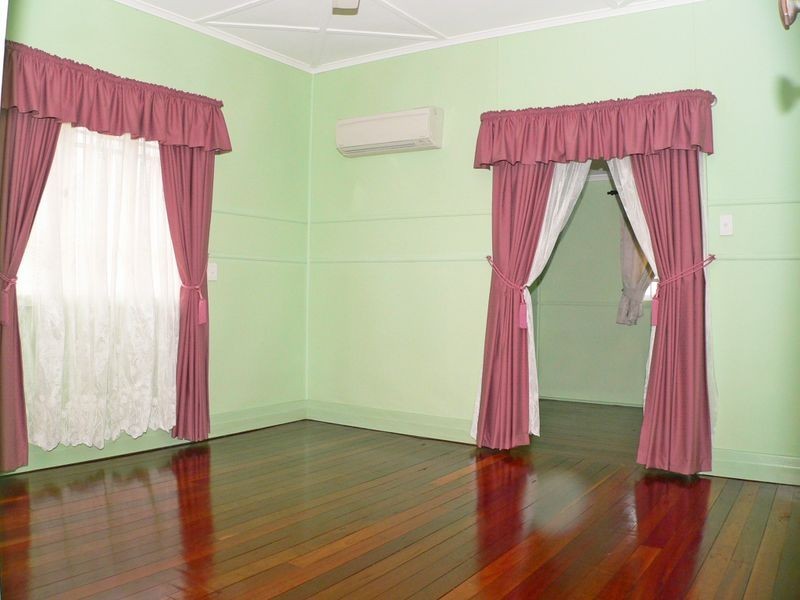 9 Birdwood Street, North Ipswich QLD 4305