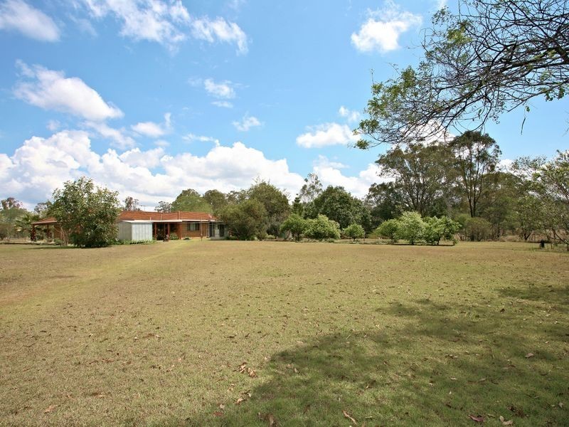 77 Missigs Road, Haigslea QLD 4306