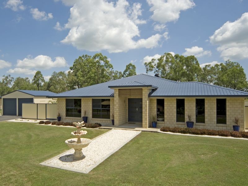 1 Glencoe Place, Thagoona QLD 4306