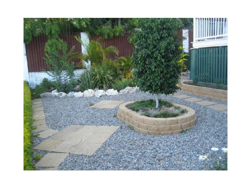 9 Warwick Road, Ipswich QLD 4305