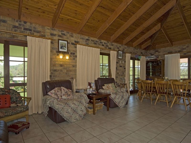 144 Skyline Drive, Kholo QLD 4306