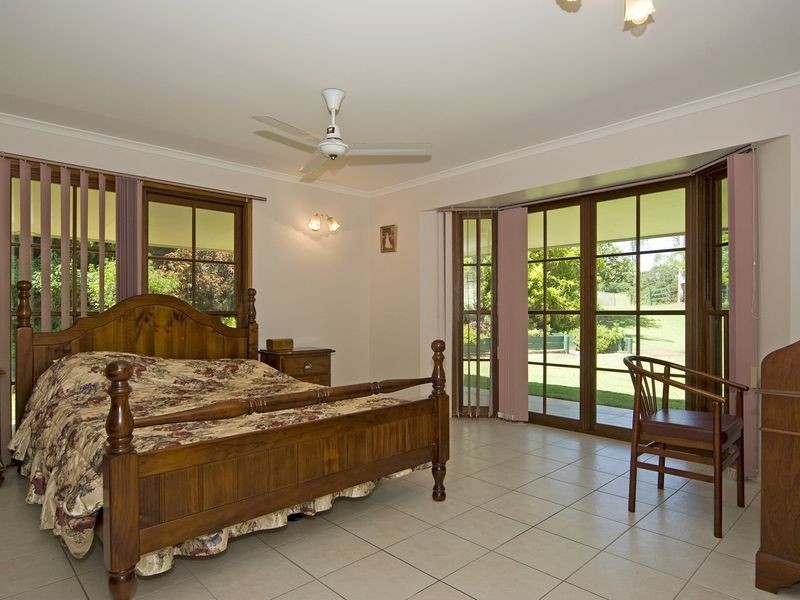 144 Skyline Drive, Kholo QLD 4306