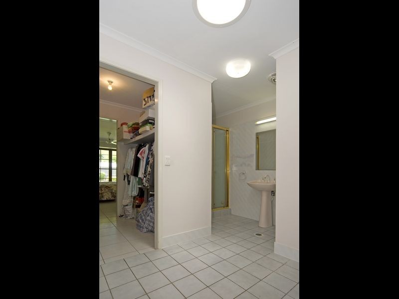 144 Skyline Drive, Kholo QLD 4306