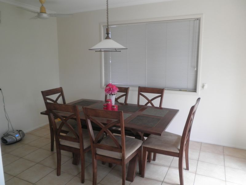 23 Dulcie Street, Raceview QLD 4305