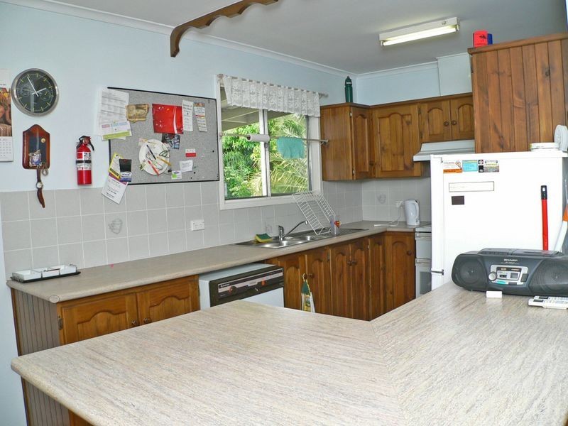 5 Darzee Street, Brassall QLD 4305