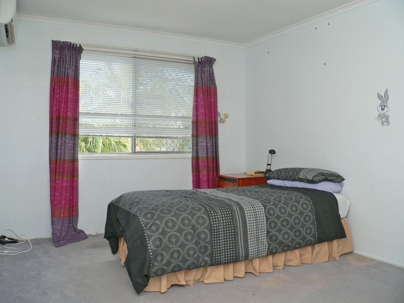 5 Darzee Street, Brassall QLD 4305