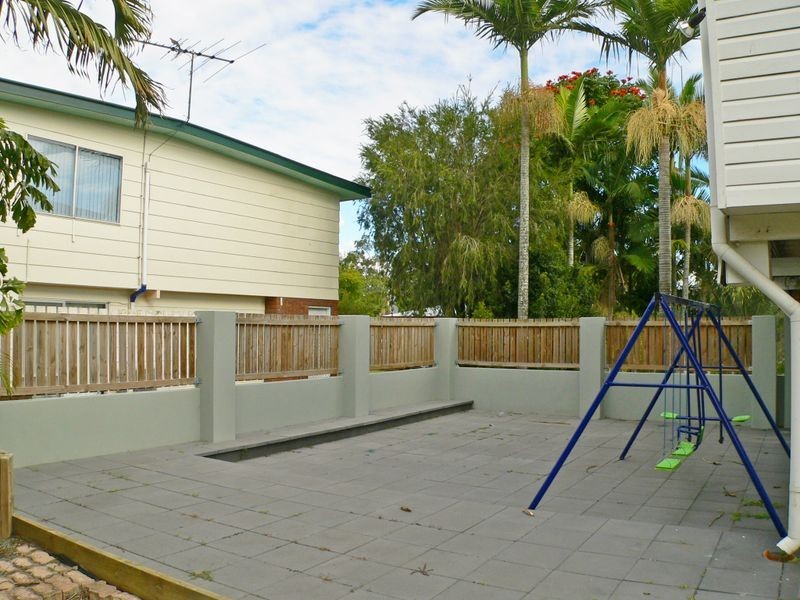 5 Darzee Street, Brassall QLD 4305