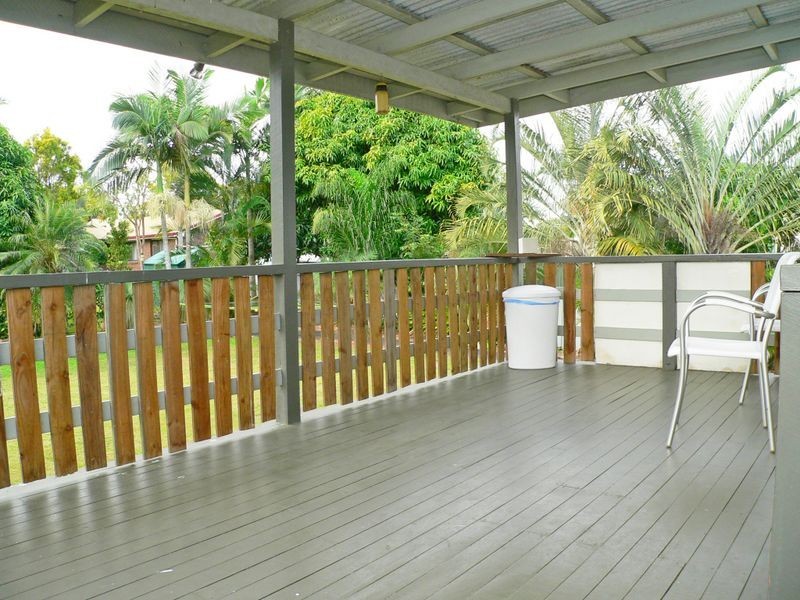 5 Darzee Street, Brassall QLD 4305