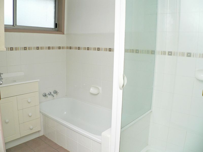 6 Ironbark Crescent, Raceview QLD 4305