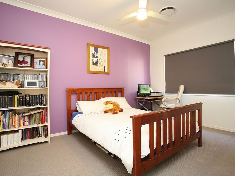 26 Heathwood Place, Collingwood Park QLD 4301
