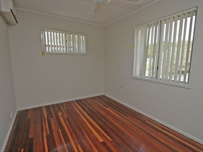16 Prunda Parade, Raceview QLD 4305