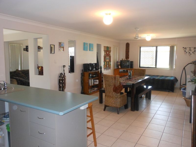 7 Dewhurst Crescent, Raceview QLD 4305