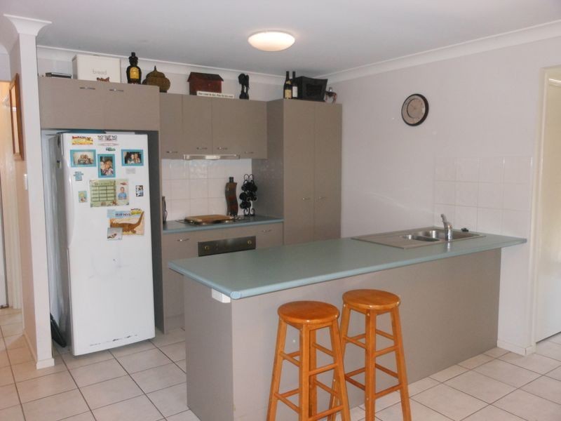 7 Dewhurst Crescent, Raceview QLD 4305