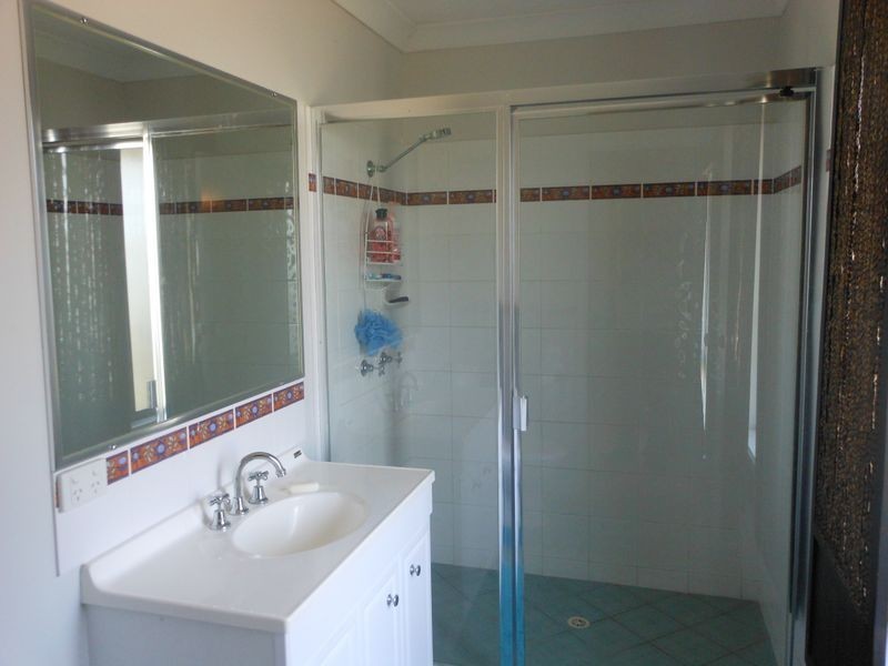 7 Dewhurst Crescent, Raceview QLD 4305