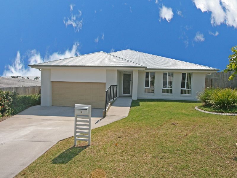 9 Satinash Way, Flinders View QLD 4305