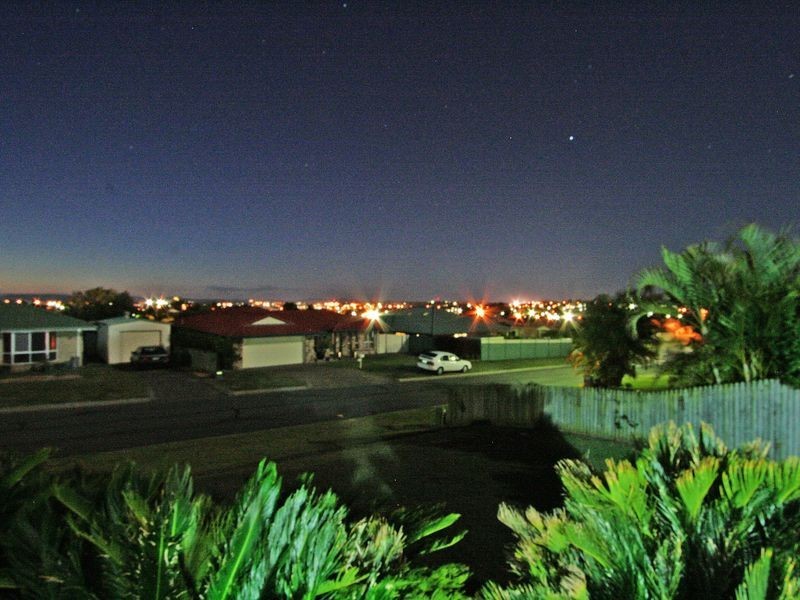 45 Discovery Street, Flinders View QLD 4305