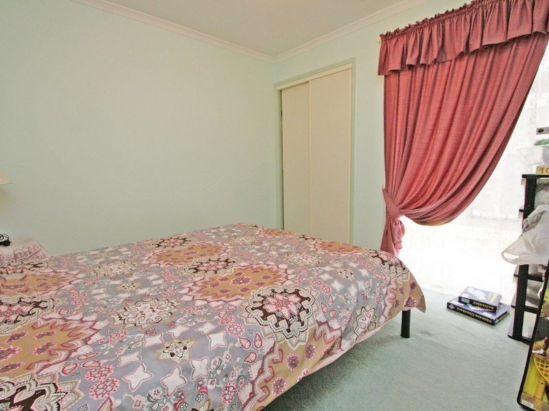 45 Discovery Street, Flinders View QLD 4305