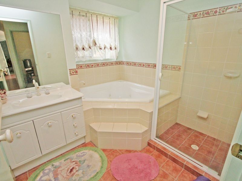 45 Discovery Street, Flinders View QLD 4305
