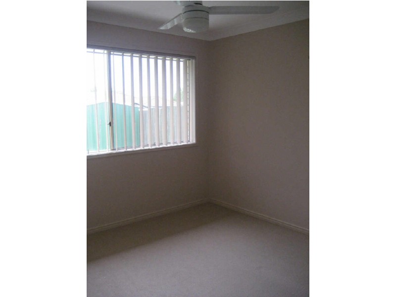 9 Harland Crt, Brassall QLD 4305