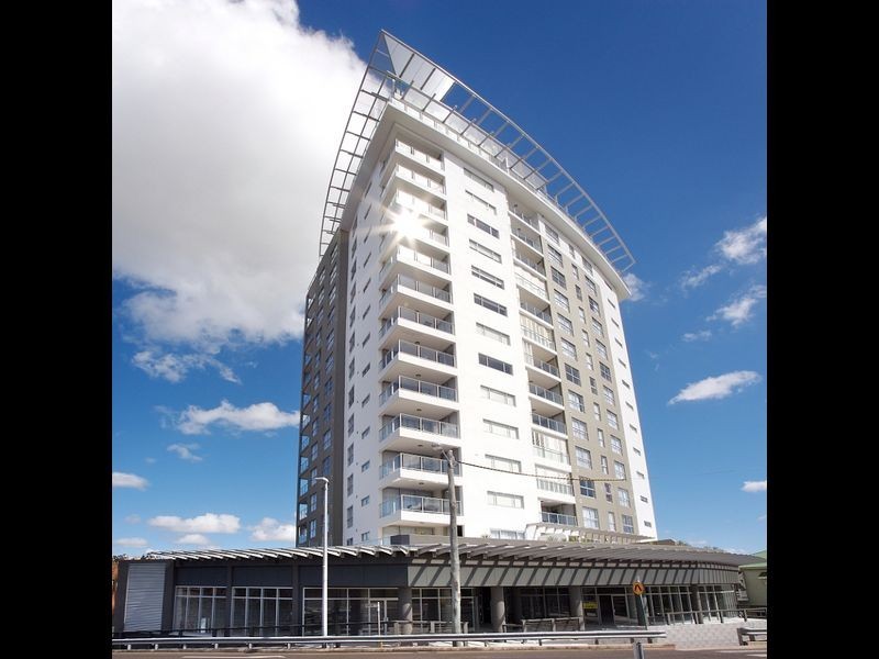 906/11 Ellenborough Street, Woodend QLD 4305
