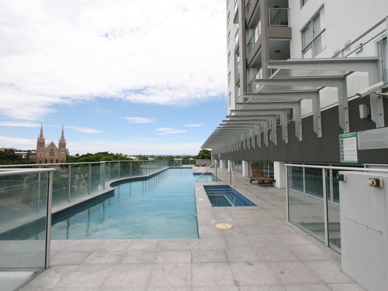 906/11 Ellenborough Street, Woodend QLD 4305