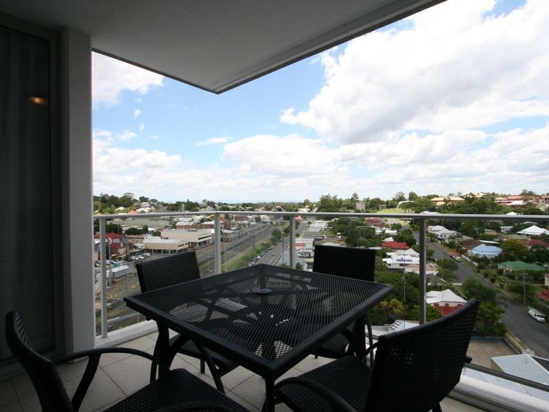 906/11 Ellenborough Street, Woodend QLD 4305