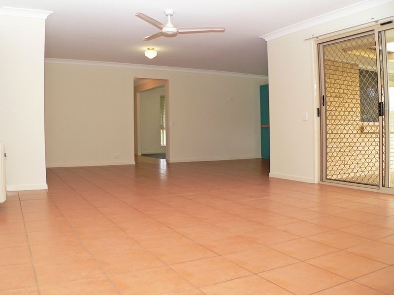 32 Glasgow Blvd, Brassall QLD 4305