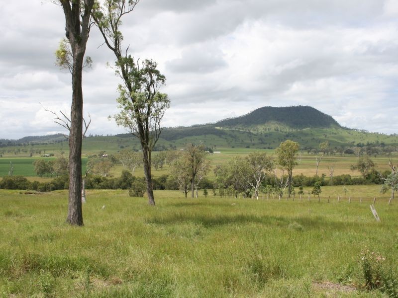 1027 Mt Walker West Road, Mount Walker West QLD 4340