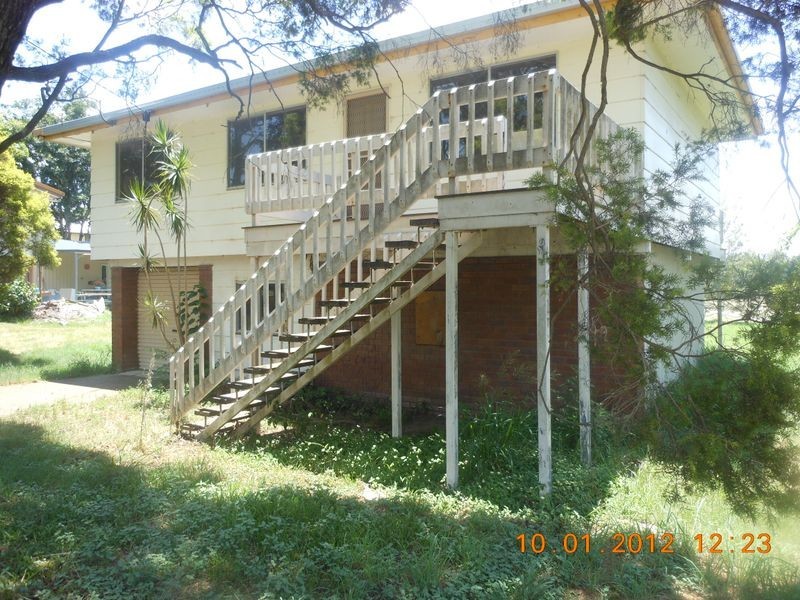 16 Bridge Street, North Booval QLD 4304