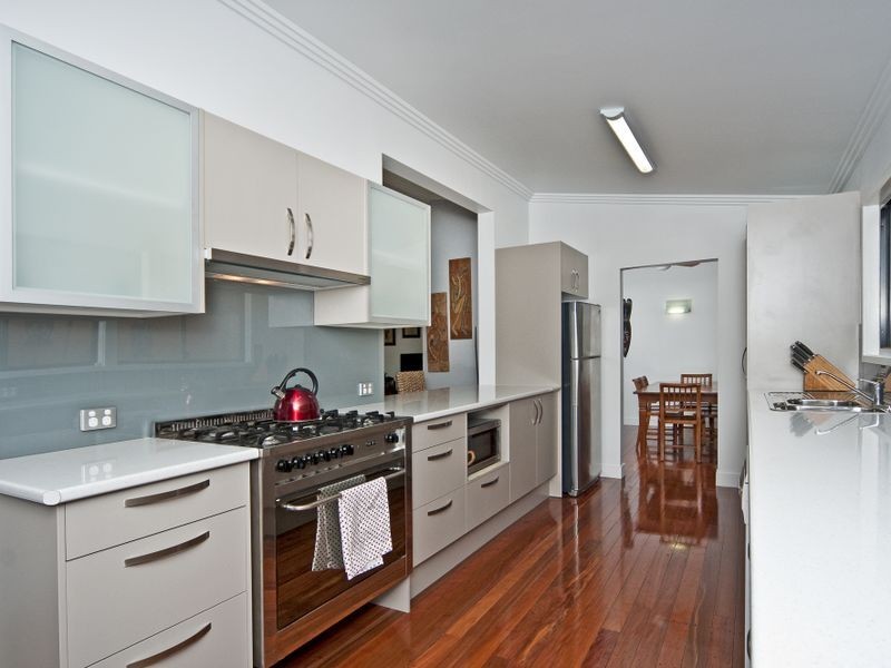 2 Walker Street, Ipswich QLD 4305