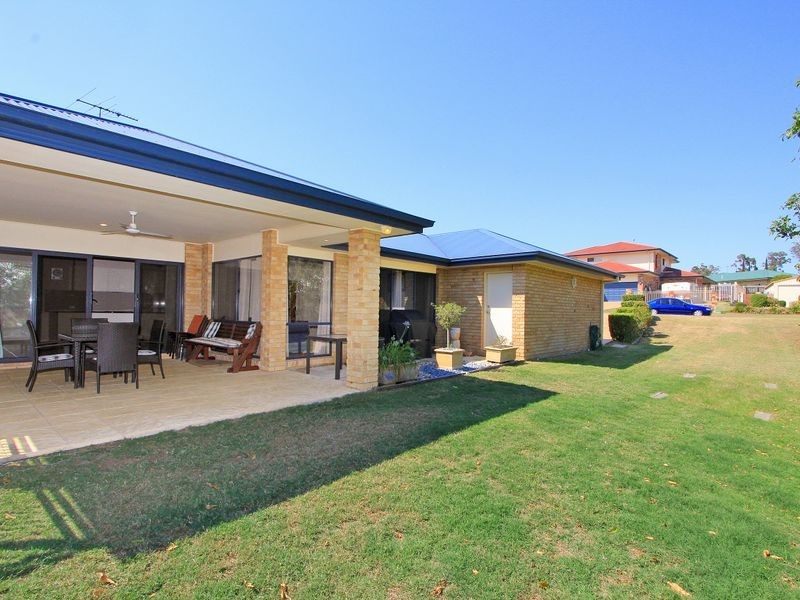 27 Kensington Drive, Flinders View QLD 4305