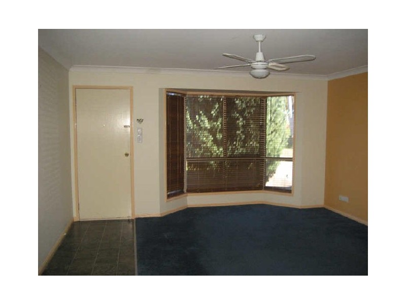 15 Hillcrest Street, Flinders View QLD 4305